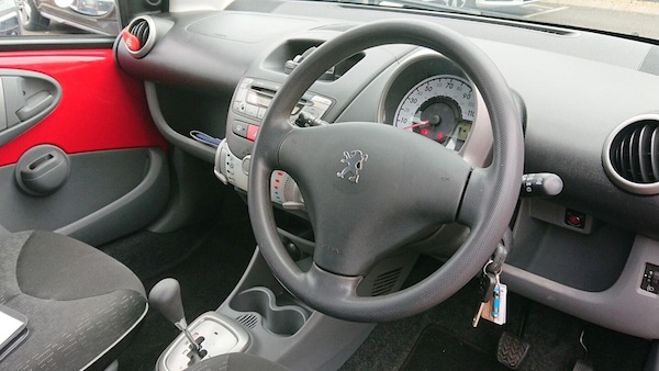 Used Peugeot 107 2011 for sale - 76259219: Photo 9