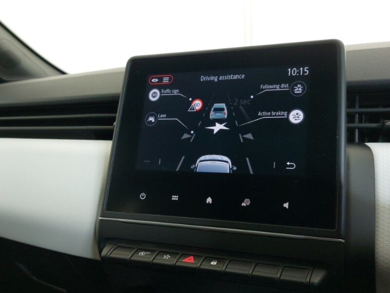 Used Renault Clio 2023 for sale - 77832400: Photo 17