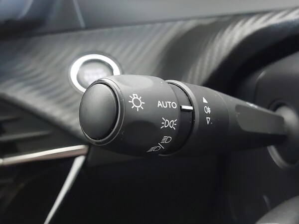 Used Peugeot 208 2022 for sale - 76226089: Photo 18