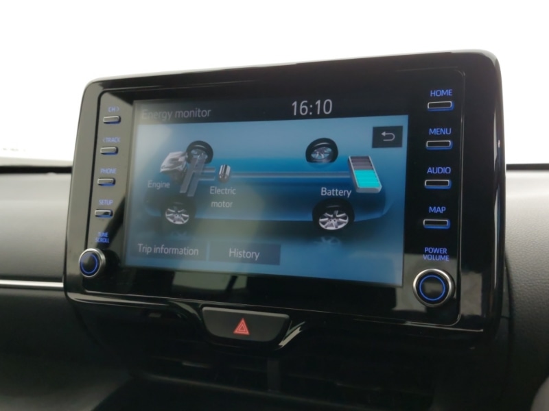 Used Toyota Yaris Cross 2022 for sale - 77165196: Photo 19