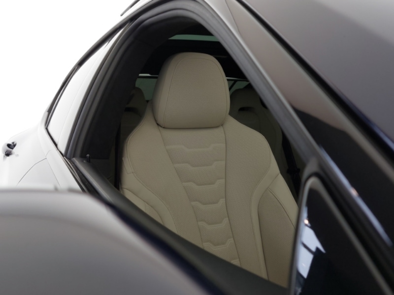 Used BMW 8 Series 2023 for sale - 77716618: Photo 12