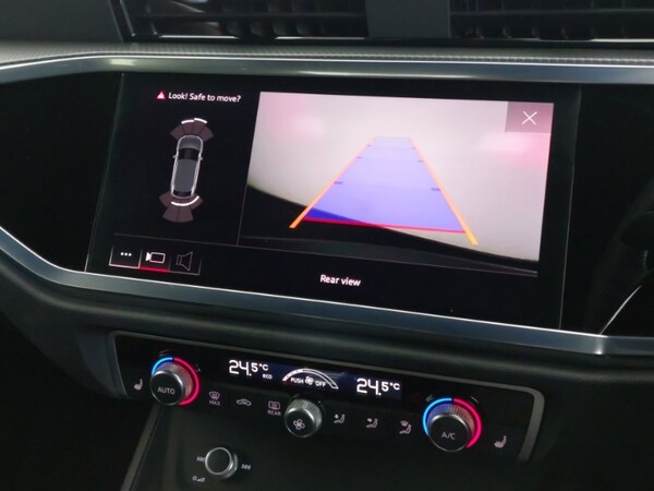 Used Audi Q3 2023 for sale - 76183284: Photo 12