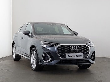 Audi - Q3