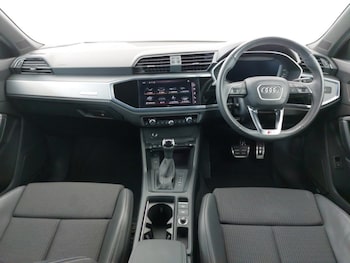 Used Audi Q3 2023 for sale - 76183284: Photo