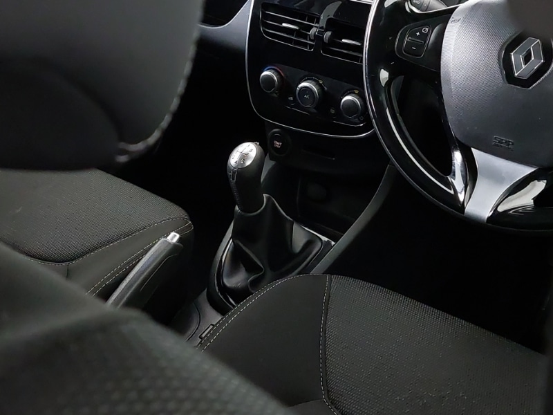 Used Renault Clio 2015 for sale - 77580200: Photo 11