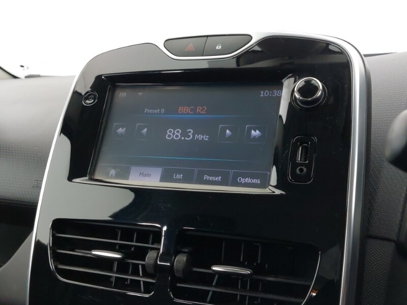 Used Renault Clio 2015 for sale - 77580200: Photo 19