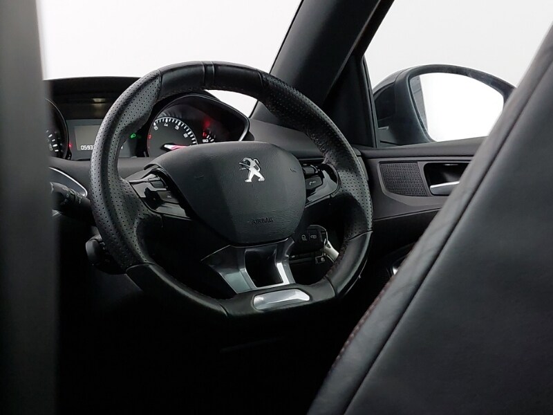 Used Peugeot 308 2017 for sale - 77568824: Photo 10