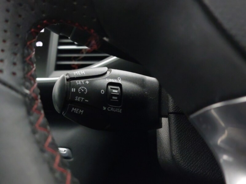 Used Peugeot 308 2017 for sale - 77568824: Photo 14