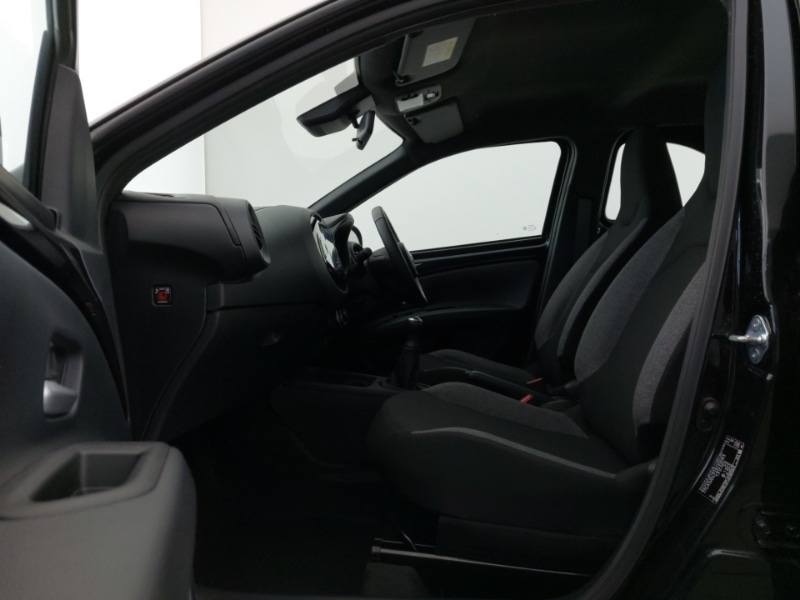 Used Toyota Aygo X 2025 for sale - 77300023: Photo 5