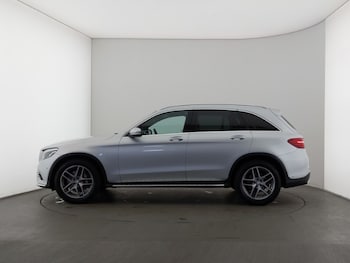Used Mercedes-Benz GLC 2017 for sale - 76502205: Photo