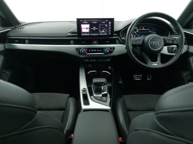 Used Audi A4 2020 for sale - 77716621: Photo 2