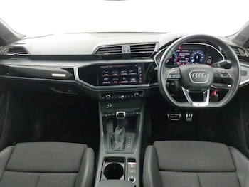 Used Audi Q3 2022 for sale - 75837489: Photo