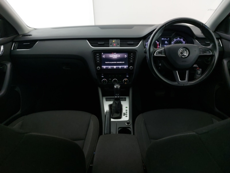 Used Skoda Octavia 2019 for sale - 77410216: Photo 2