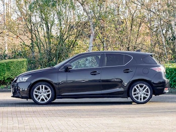 Used Lexus CT 2017 for sale - 77448466: Photo