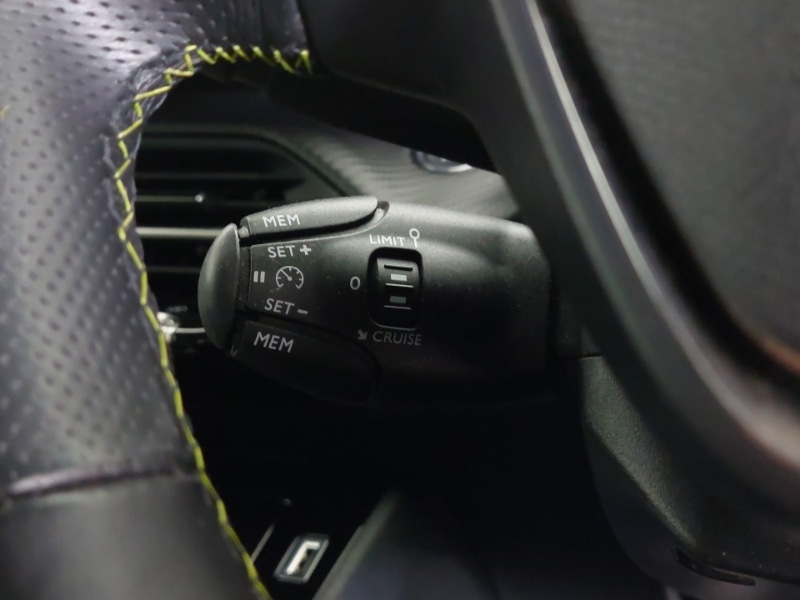 Used Peugeot 2008 2022 for sale - 77837721: Photo 13