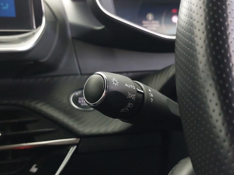 Used Peugeot 2008 2022 for sale - 77837721: Photo 14