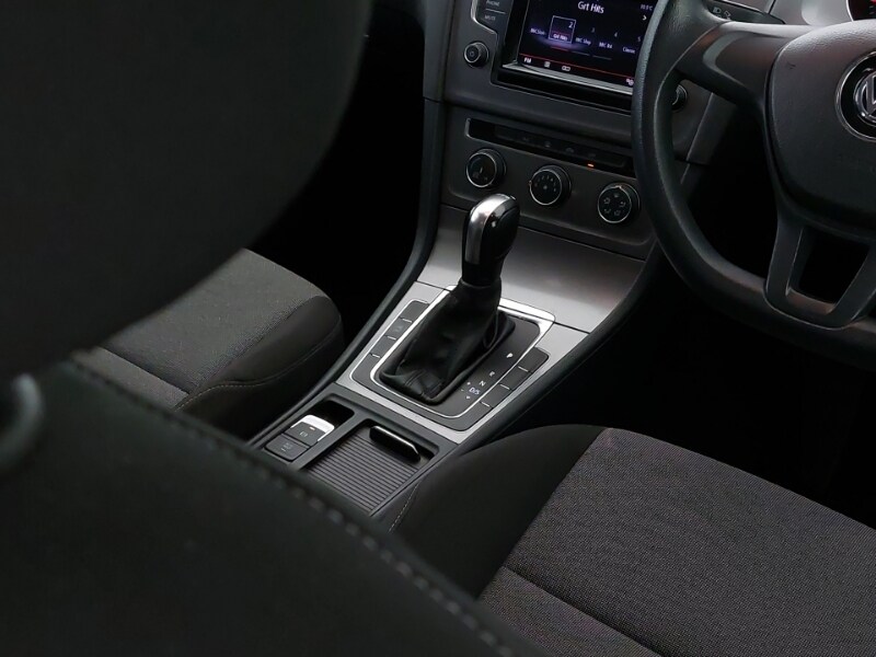 Used Volkswagen Golf 2015 for sale - 77611013: Photo 11