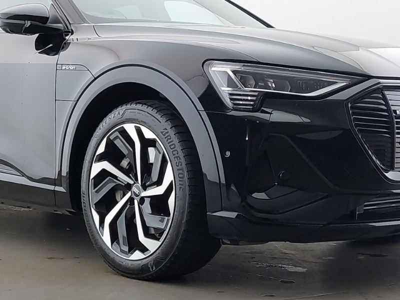 Used Audi e-tron 2022 for sale - 76959157: Photo 9