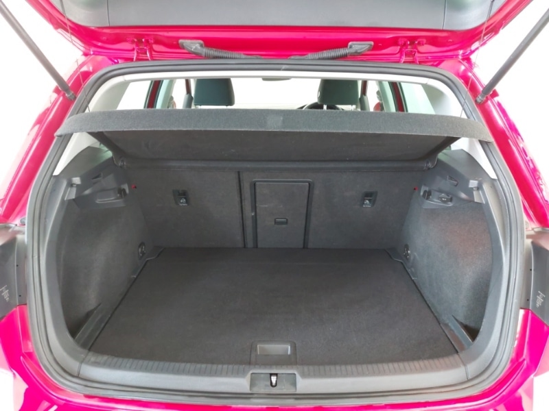 Used Volkswagen Golf 2019 for sale - 76478702: Photo 8