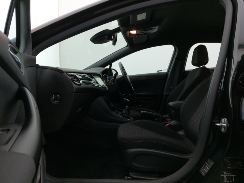 Used Vauxhall Astra 2018 for sale - 77284520: Photo 5