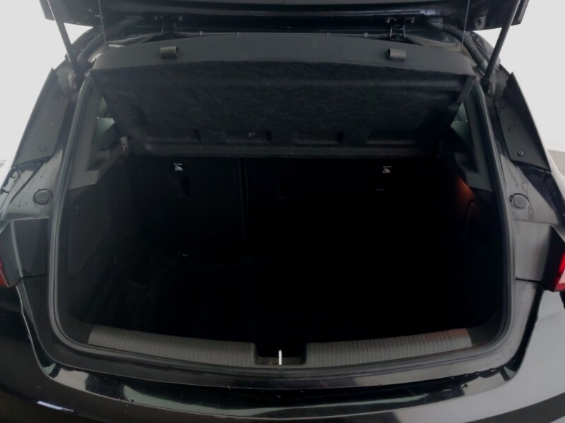 Used Vauxhall Astra 2018 for sale - 77284520: Photo 8