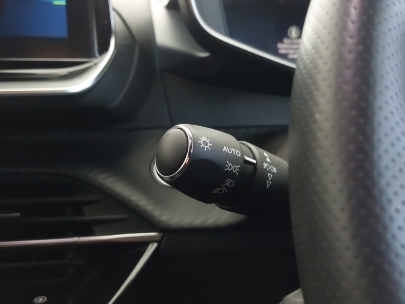 Used Peugeot 2008 2022 for sale - 77797490: Photo 19