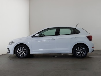 Used Volkswagen Polo 2023 for sale - 78735582: Photo