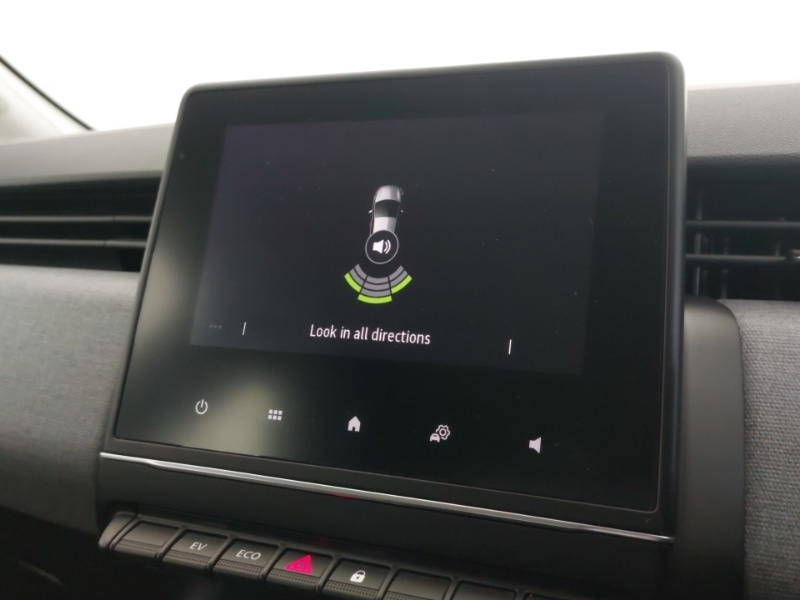 Used Renault Clio 2024 for sale - 77252082: Photo 17