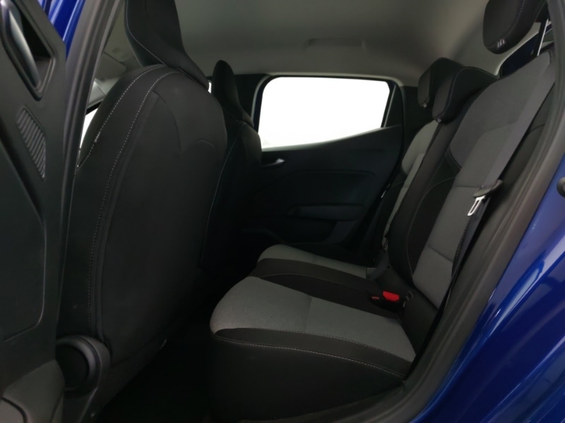 Used Renault Clio 2024 for sale - 77252082: Photo 6