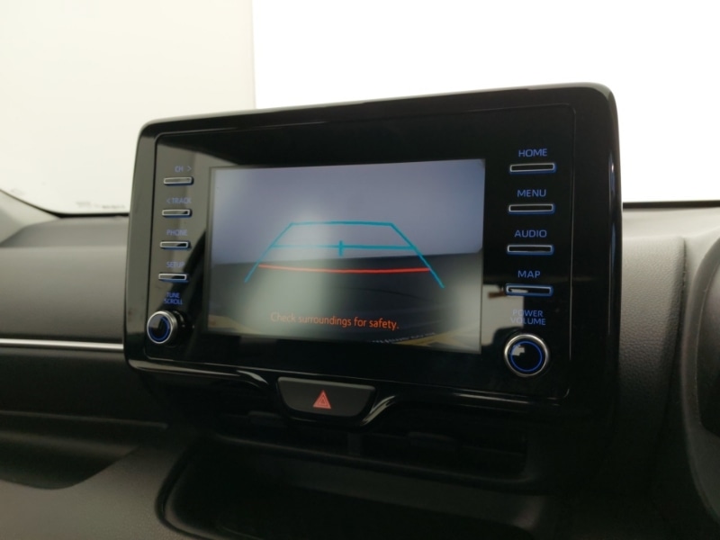 Used Toyota Yaris 2021 for sale - 76974997: Photo 18