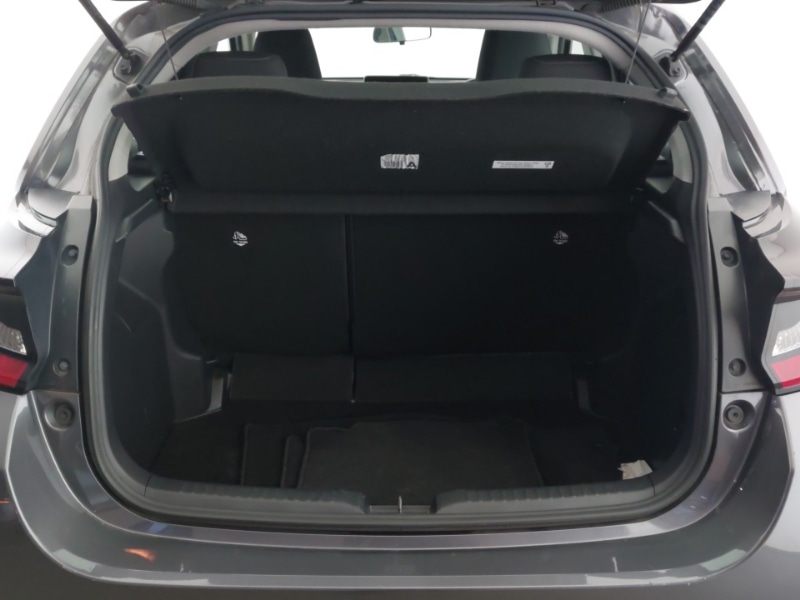 Used Toyota Yaris 2021 for sale - 76974997: Photo 8