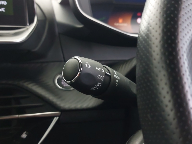 Used Peugeot 2008 2022 for sale - 78013313: Photo 14