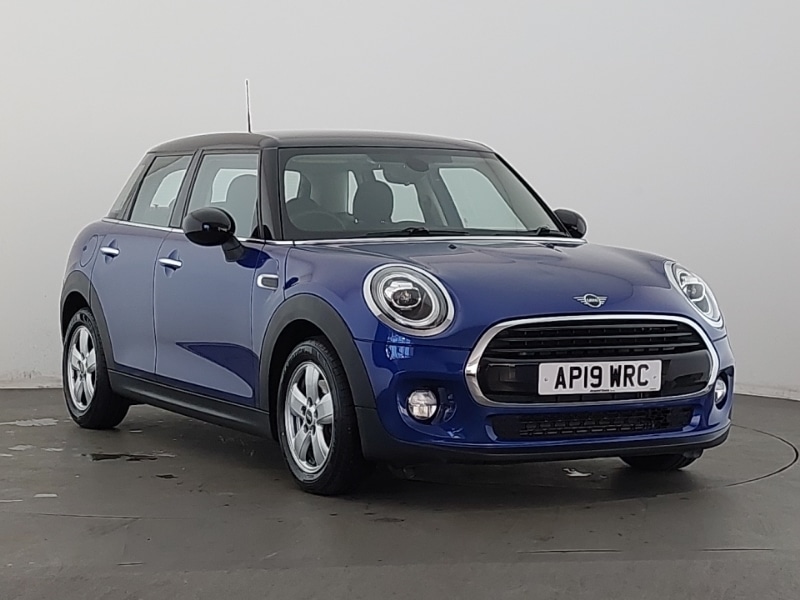 Used MINI Hatch 2019 for sale - 76757513: Photo 1