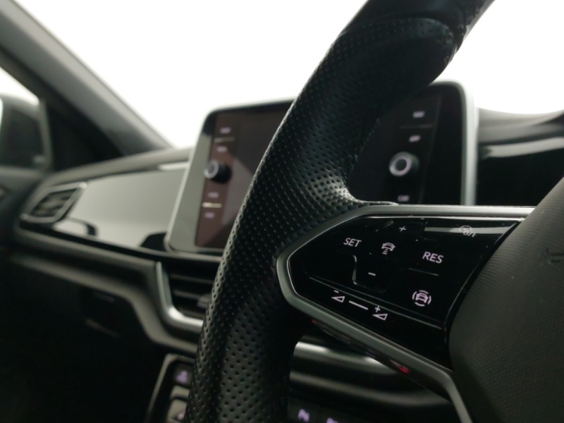 Used Volkswagen T-Roc 2022 for sale - 77066065: Photo 14