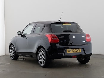 Used Suzuki Swift 2022 for sale - 77472177: Photo