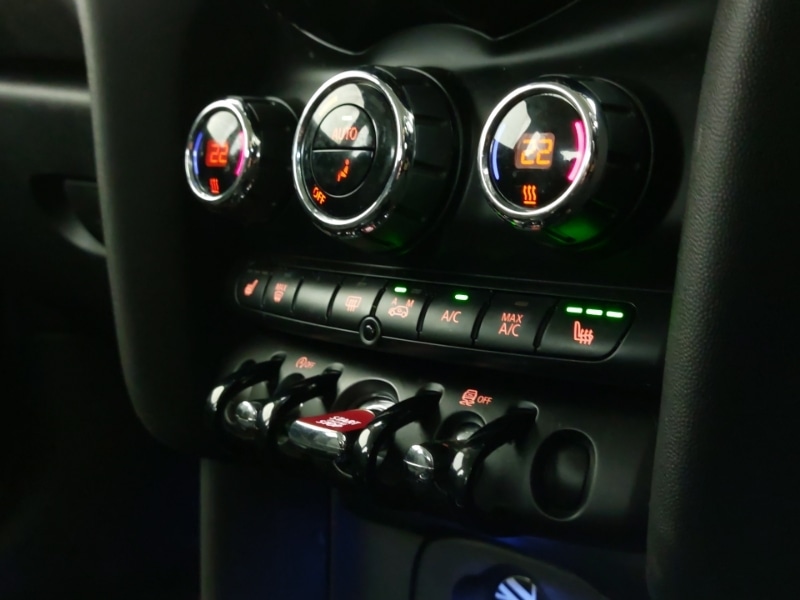 Used MINI Hatch 2016 for sale - 77433876: Photo 16