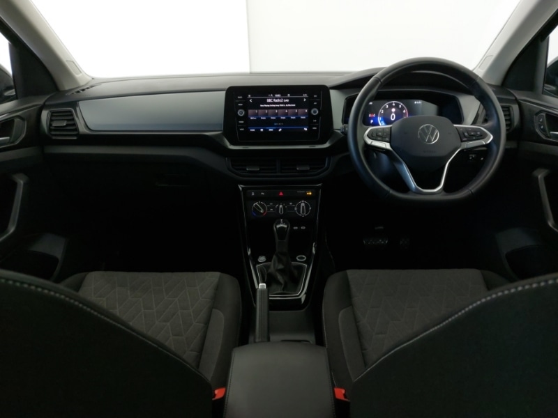 Used Volkswagen T-Cross 2024 for sale - 77284550: Photo 2