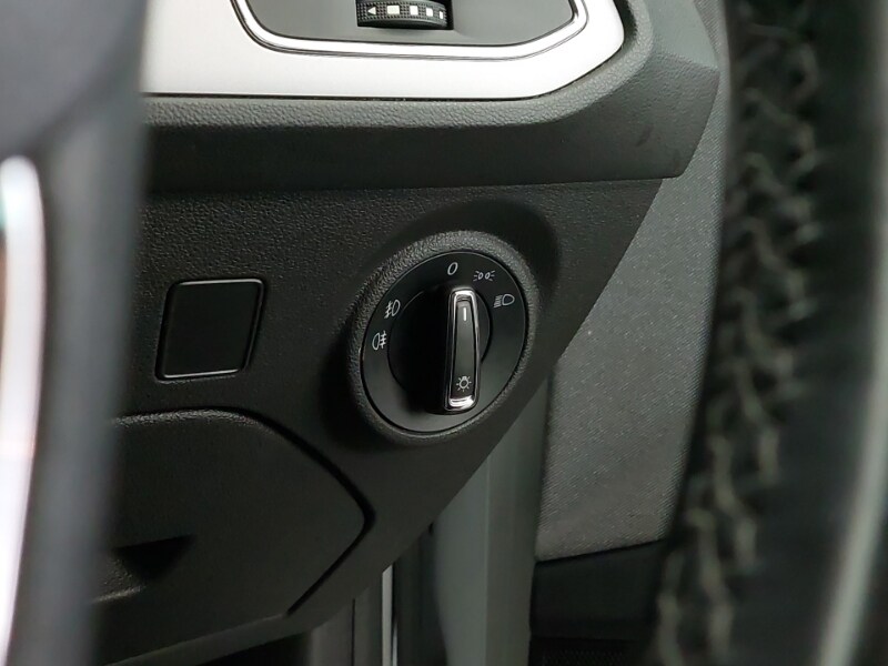 Used SEAT Leon 2020 for sale - 76721740: Photo 13