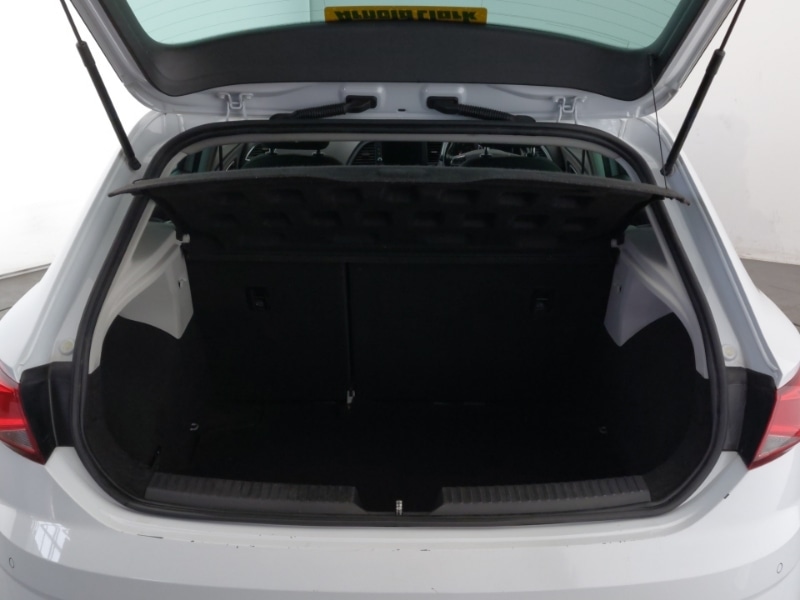 Used SEAT Leon 2020 for sale - 76721740: Photo 8