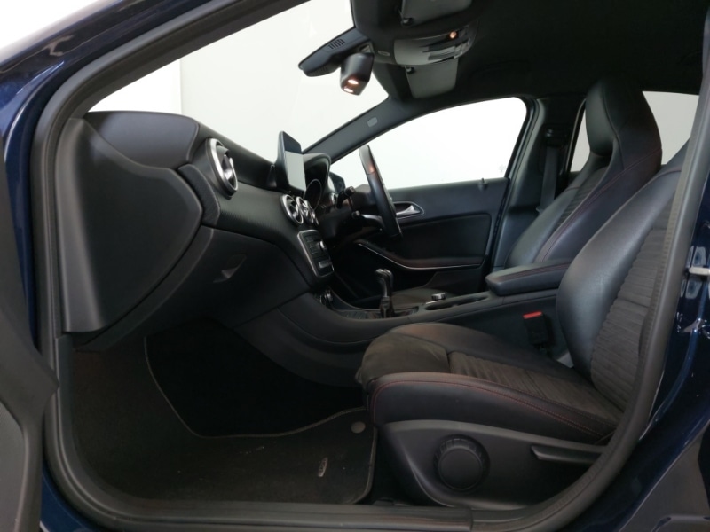 Used Mercedes-Benz A-Class 2017 for sale - 76493250: Photo 5