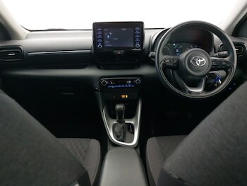 Used Toyota Yaris 2023 for sale - 78425155: Photo