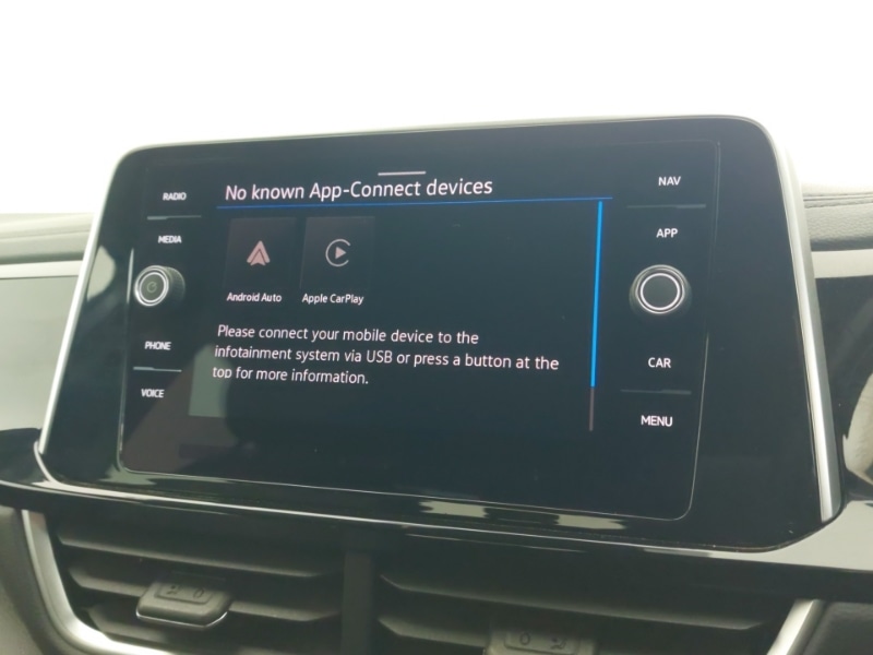 Used Volkswagen T-Roc 2024 for sale - 76362165: Photo 18