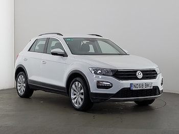 Volkswagen T-Roc feature image