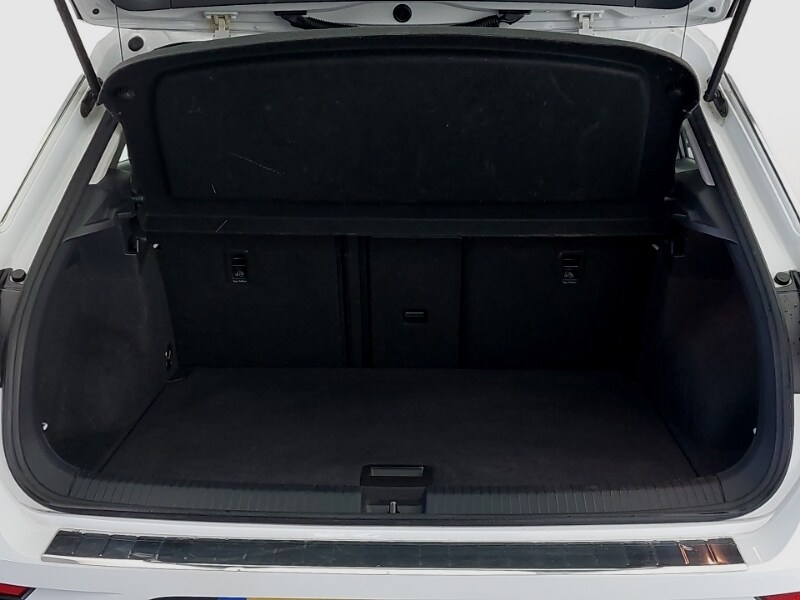 Used Volkswagen T-Roc 2018 for sale - 78093791: Photo 8