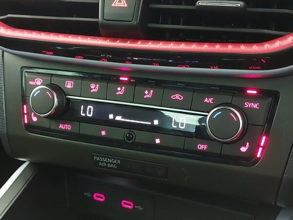 Used SEAT Arona 2023 for sale - 75409321: Photo 18