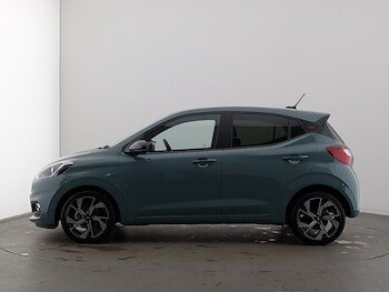 Used Hyundai i10 2024 for sale - 76475494: Photo