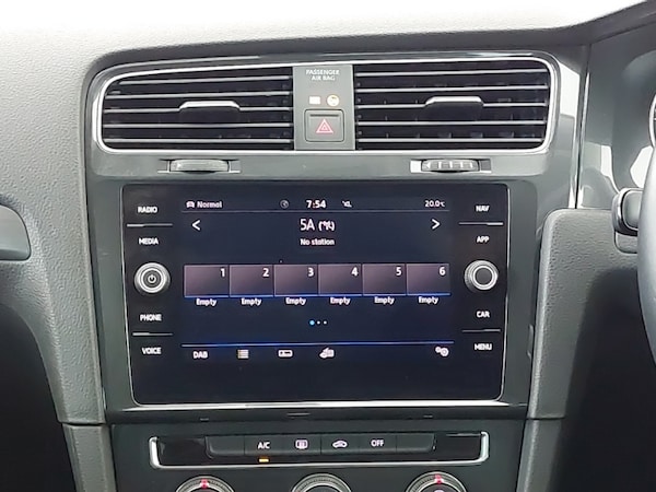 Used Volkswagen Golf 2019 for sale - 75551078: Photo 10