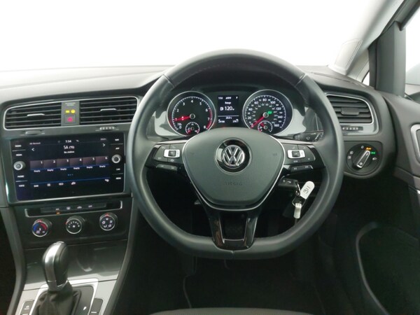 Used Volkswagen Golf 2019 for sale - 75551078: Photo 7