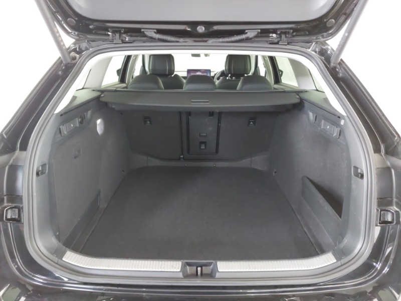 Used Skoda Superb 2024 for sale - 76414563: Photo 8