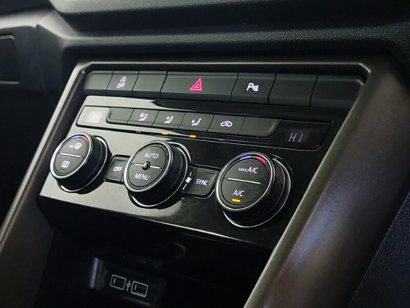 Used Volkswagen T-Roc 2019 for sale - 77284492: Photo 15